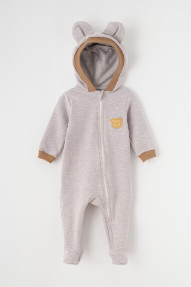 Bežinis kūdikių kombinezonas su gobtuvu, ausytėmis ir meškučio aplikacija